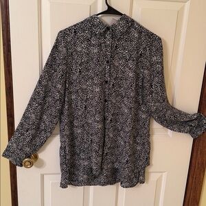 Chico's Black and White Speckled Button-Front Blouse